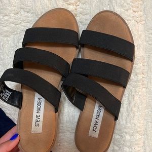 STEVE MADDEN sandals